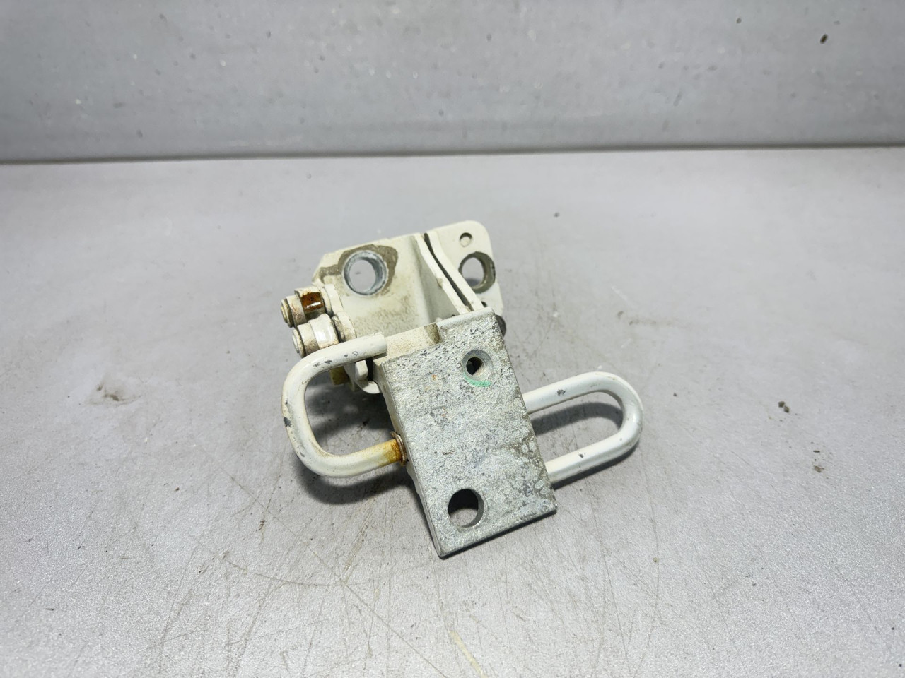 DIJELOVI BAGLAMA VW PASSAT CC > 12-15 3C8833411A