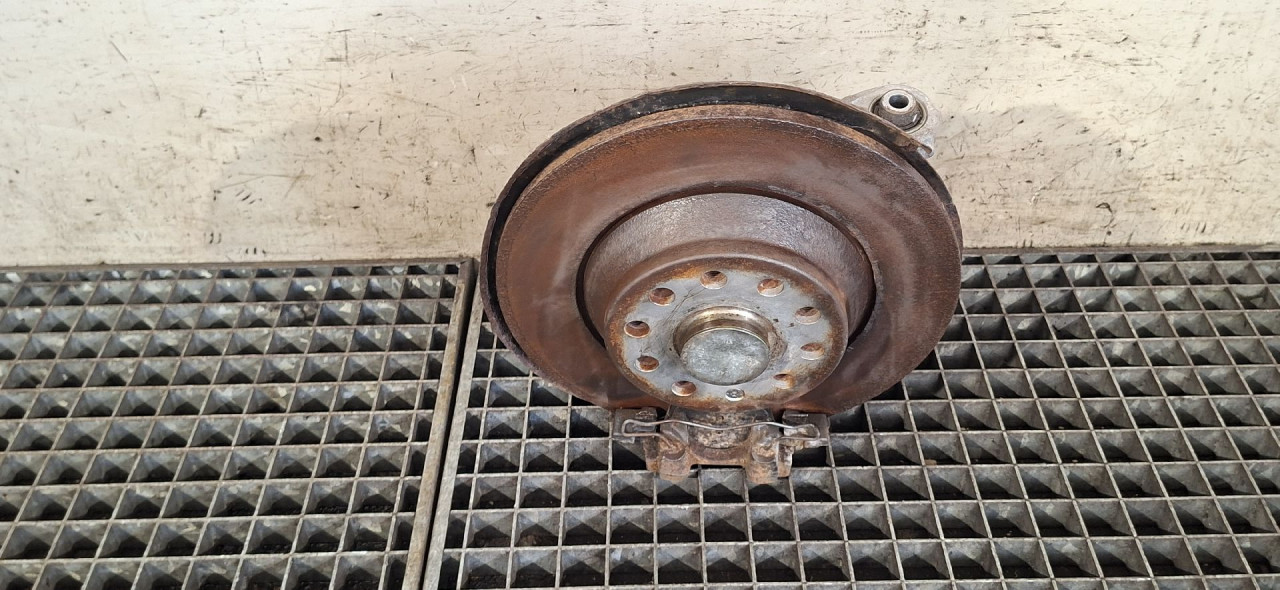 DIJELOVI KOCIONI DISK SKODA SUPERB > 19- 2.0 3Q0615601A