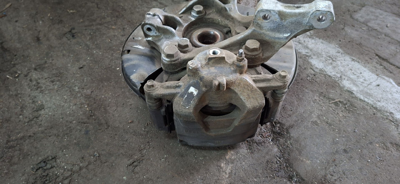 DIJELOVI KOCIONA KLJESTA OPEL ASTRA J > 12-15 13301226