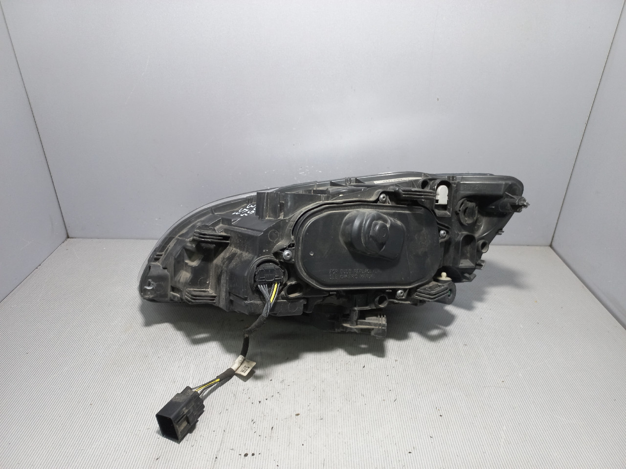 DIJELOVI FAR VOLVO S60/V60 > 14- 31420254