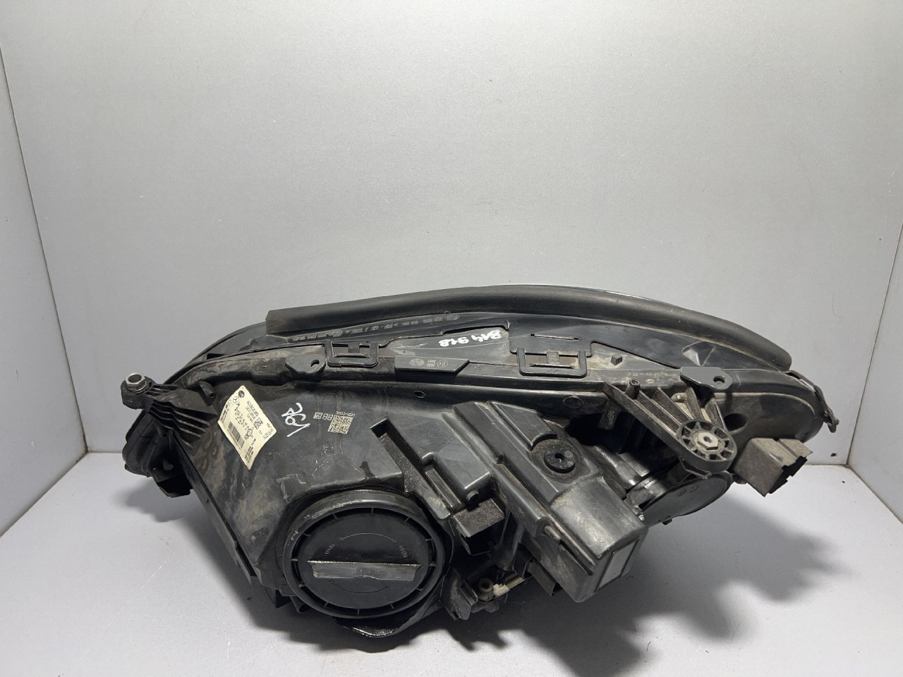 DIJELOVI FAR MERCEDES E KLASA (W212) > 13-16 2.2 A2128202039