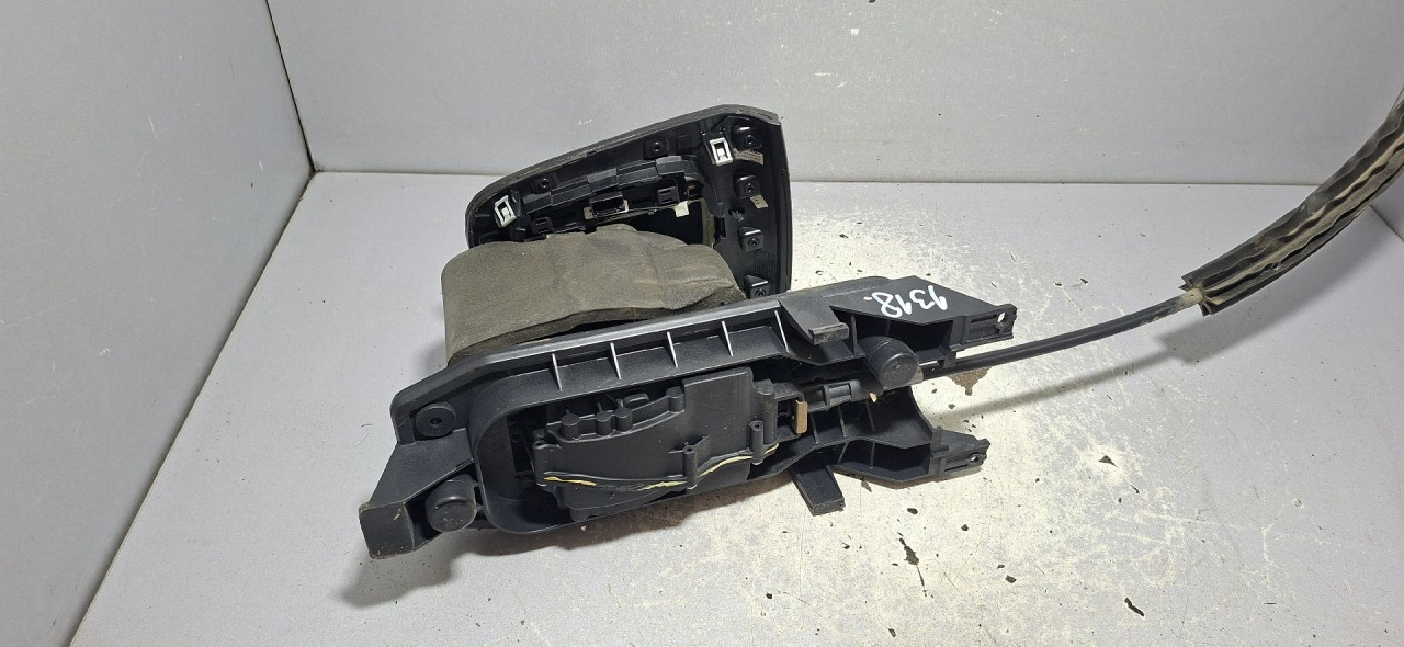 DIJELOVI SALTEBLA AUDI Q3 > 11-15 2.0 5N0713061A