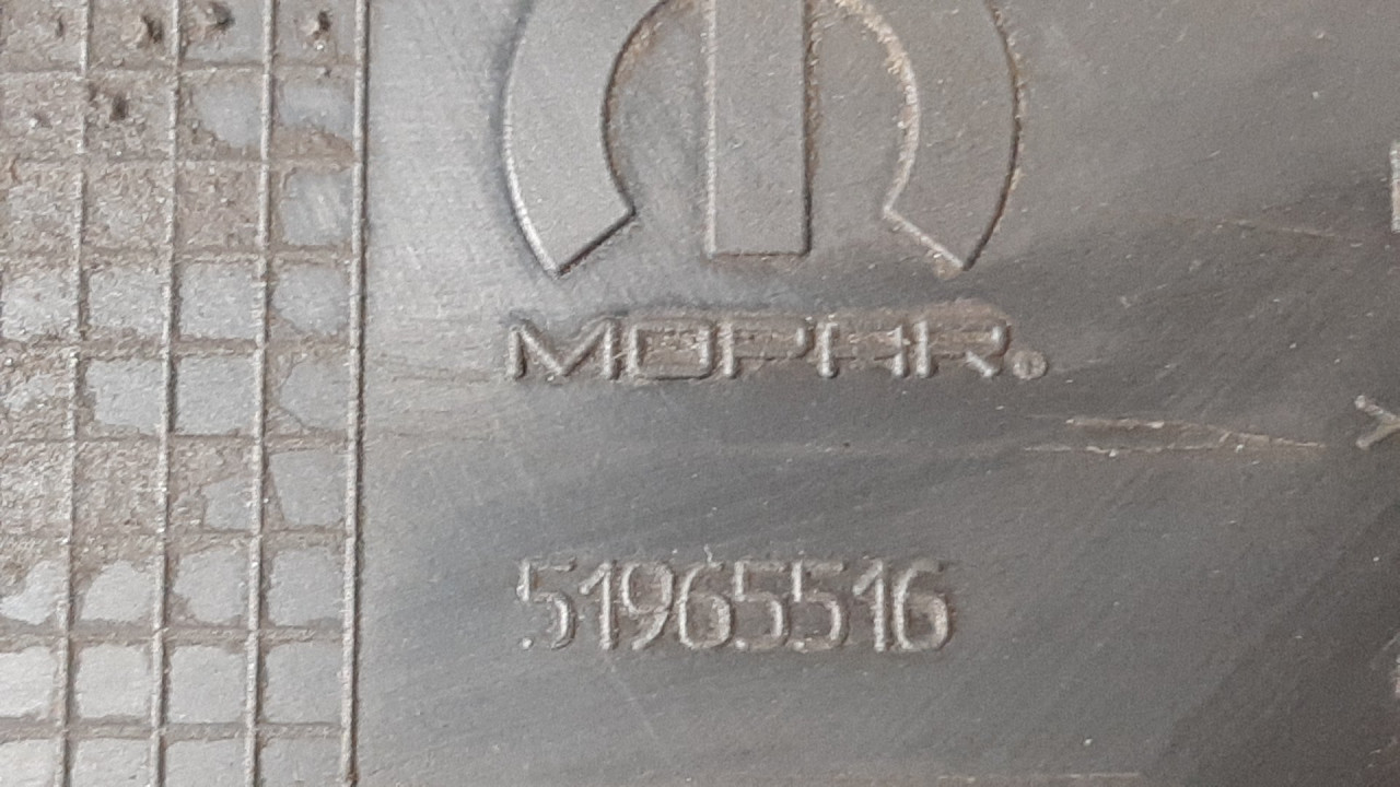 UNUTRASNJI BLATOBRAN JEEP RENEGADE > 14- 51965516