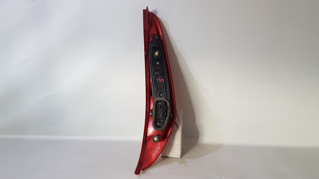 STOP SVJETLO FIAT PUNTO > 99-03 FT023015 46794078