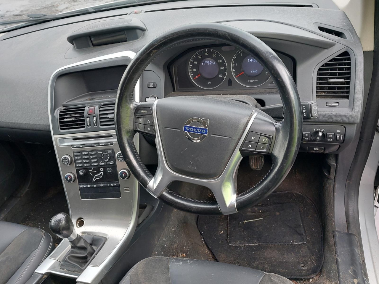 VOLVO XC60 2.4 DIZEL 129KW 2010 MJENJAC MOTOR D5244T14 DIJELOVI