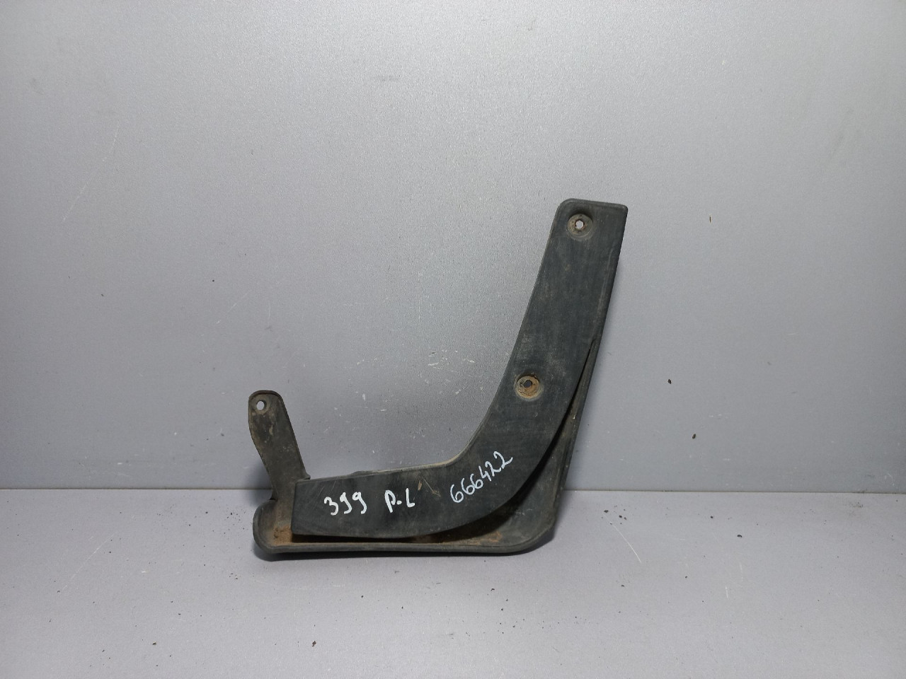 POKLOPAC NA BLATOBRANU KIA SORENTO > 09-14 868502P000