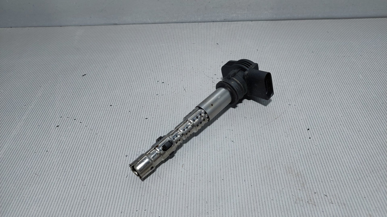 DIJELOVI BOMBINA AUDI A3 > 03-08 06F905115F