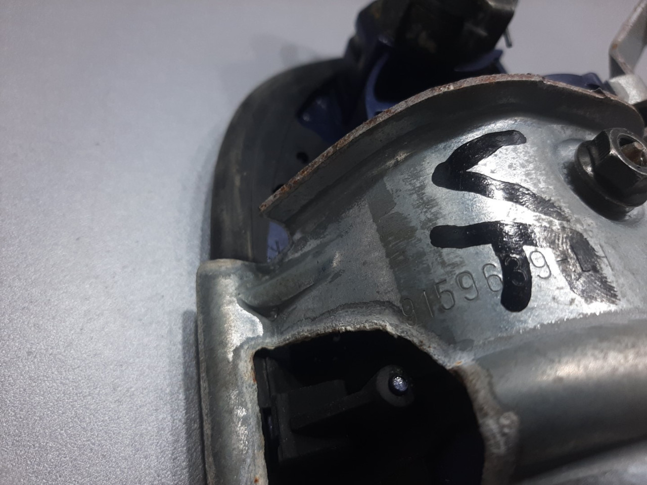 DIJELOVI RUCKA VRATA VOLVO S70/V70 > 00-04 9159639
