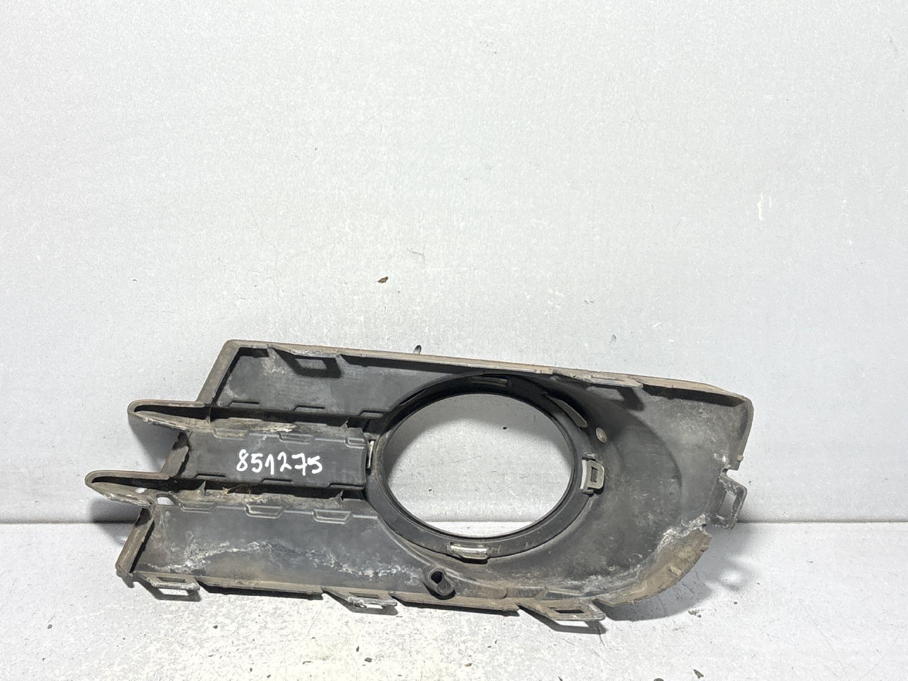 DIJELOVI RESETKA BRANIKA VW TIGUAN > 11-15 5N0853666H