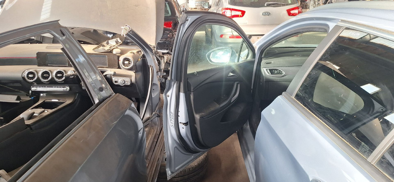 DIJELOVI VRATA OPEL ASTRA K > 15-19 1.6 39160867