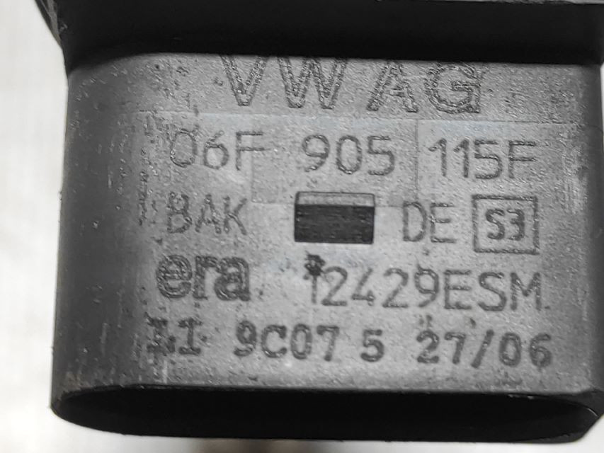 DIJELOVI BOMBINA VW PASSAT B6 > 05-10 06F905115F