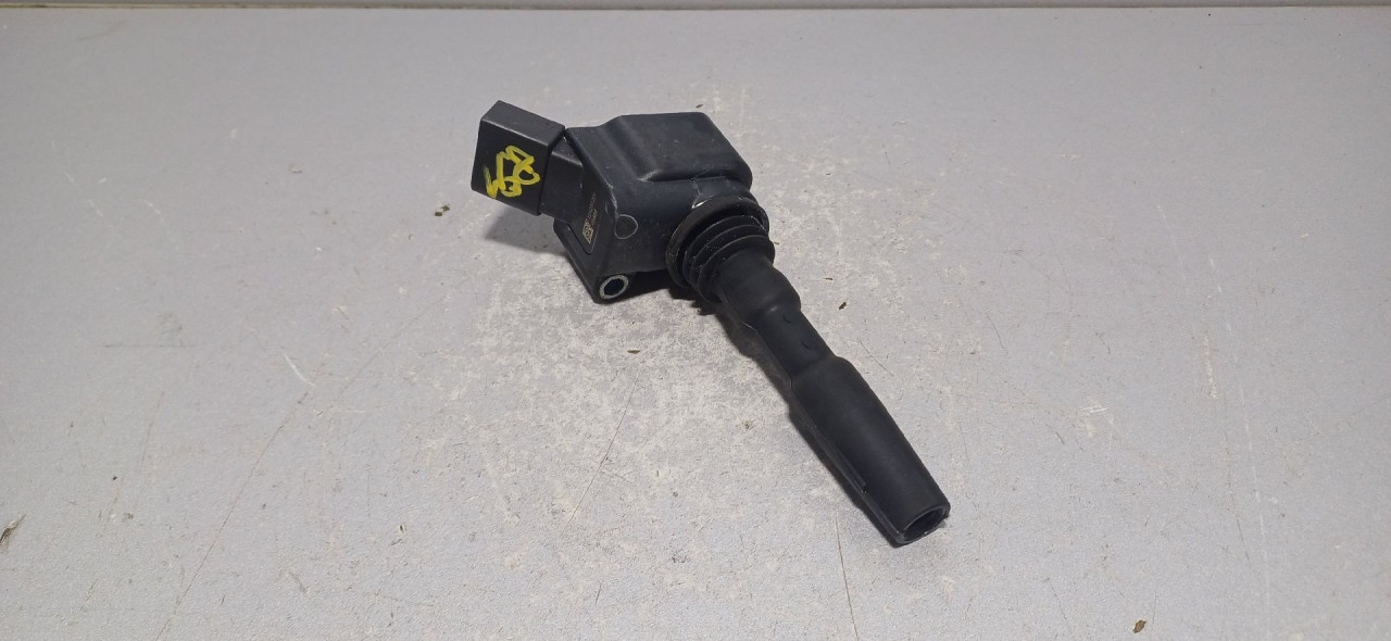 DIJELOVI BOMBINA AUDI A3 (8Y) > 20 -  04E905110P