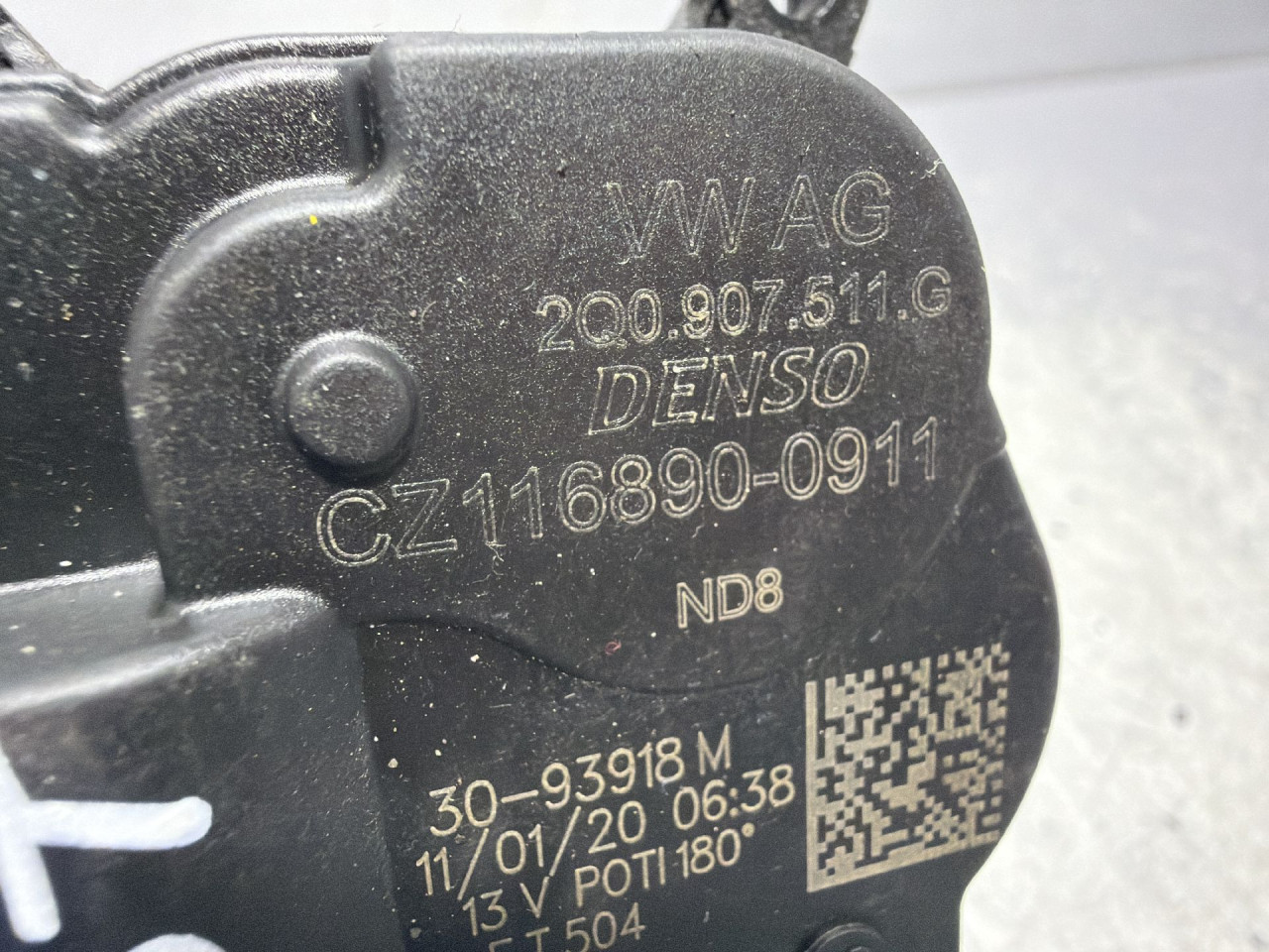 DIJELOVI MOTORIC KLAPNE SKODA KAROQ > 17- 2Q0907511G