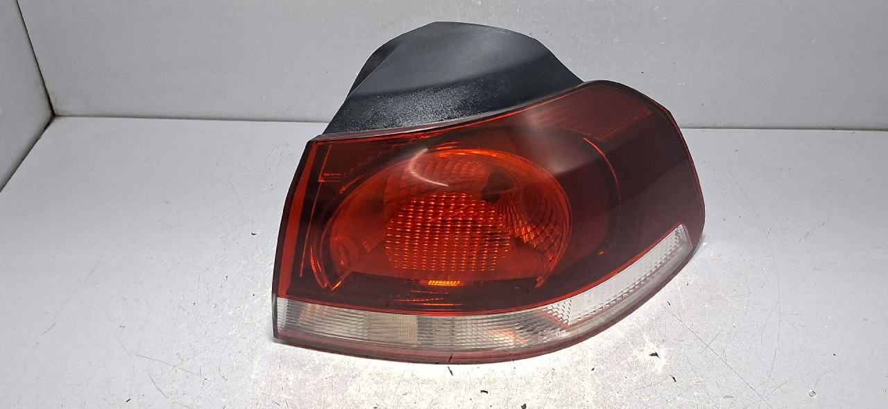 DIJELOVI STOP SVJETLO VW GOLF 6 > 08-12 2.0 5K0945096M