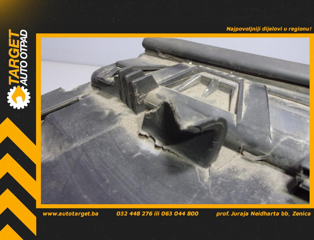 DIJELOVI FAR BMW SERIJA 3 (E46) > 98-01 BM018013 0301089205
