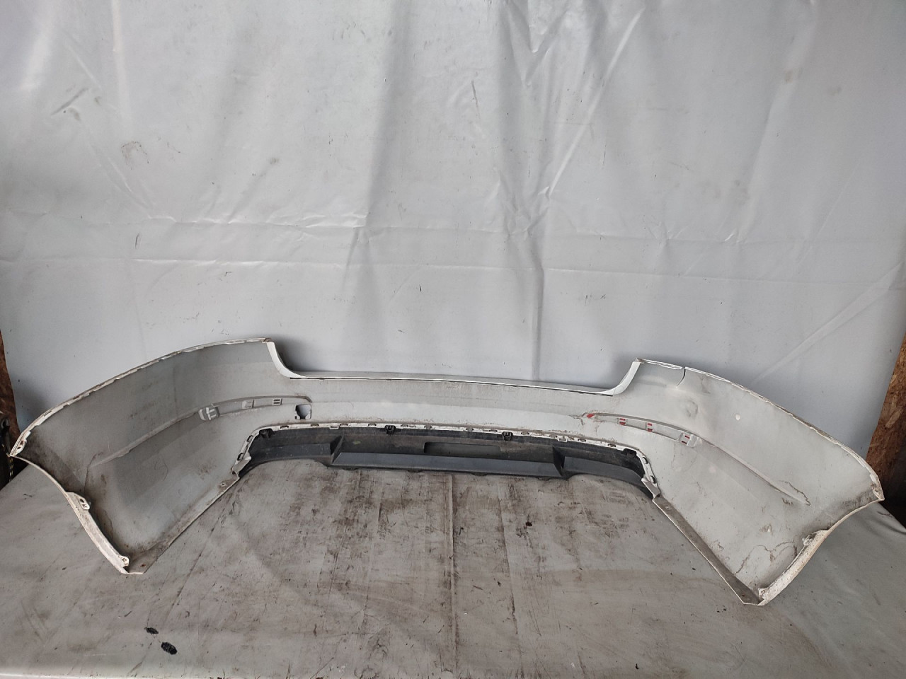 DIJELOVI BRANIK SKODA OCTAVIA > 08-13 5E9807421