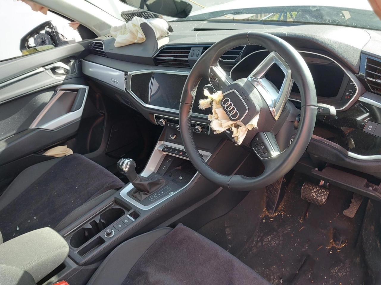 DIJELOVI AUDI Q3 2.0 DIZEL 110KW AUTOMATIK MJENJAC MOTOR DTSB