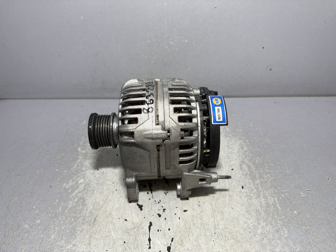 DIJELOVI ALTERNATOR SKODA OCTAVIA > 13-16 1.6 04L903024S