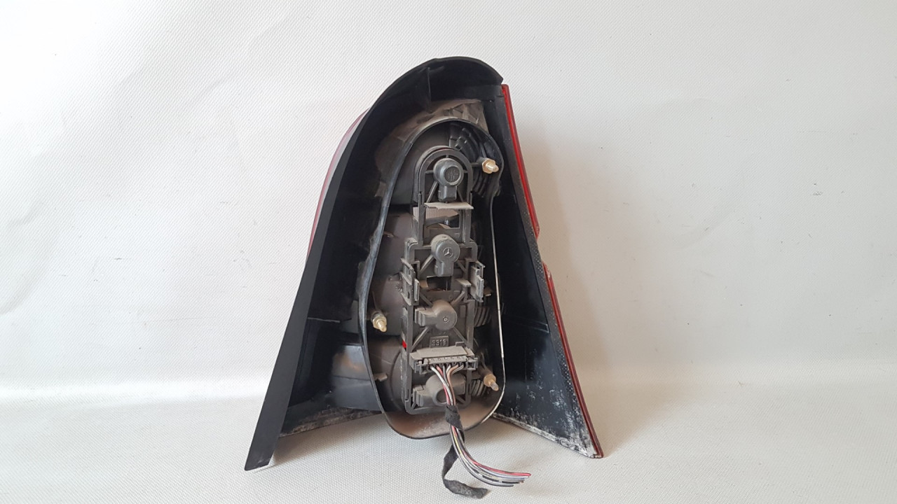 STOP SVJETLO MERCEDES A KLASA (W168) > 97-01 ME320015