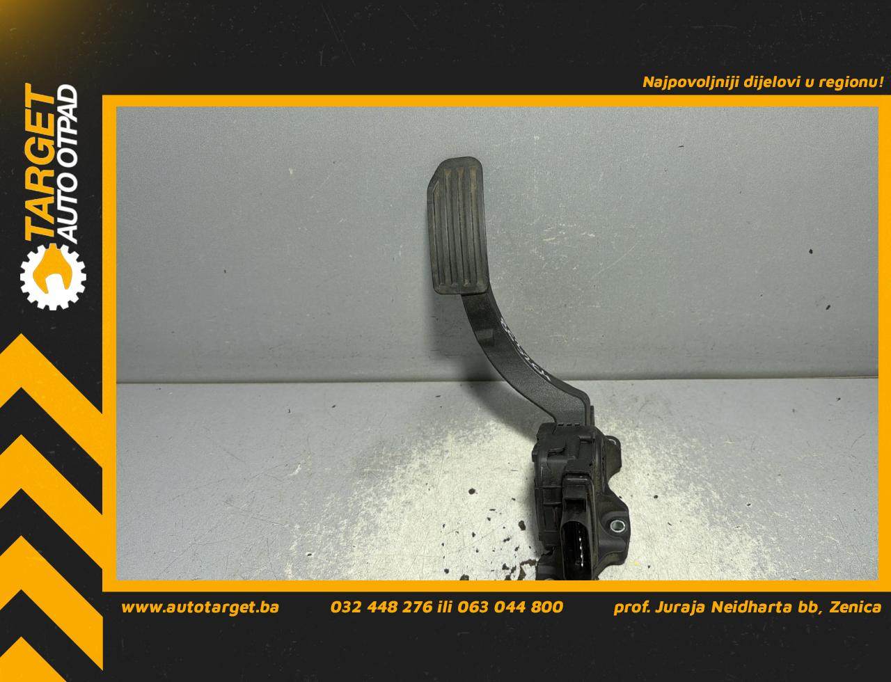 DIJELOVI PAPUCICA GASA VOLVO XC60 > 08-13 2.0 31329059