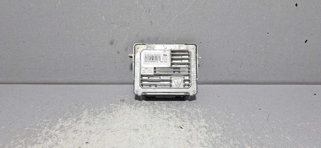 DIJELOVI BALAST FARA VOLVO XC60 > 13-17 89089352