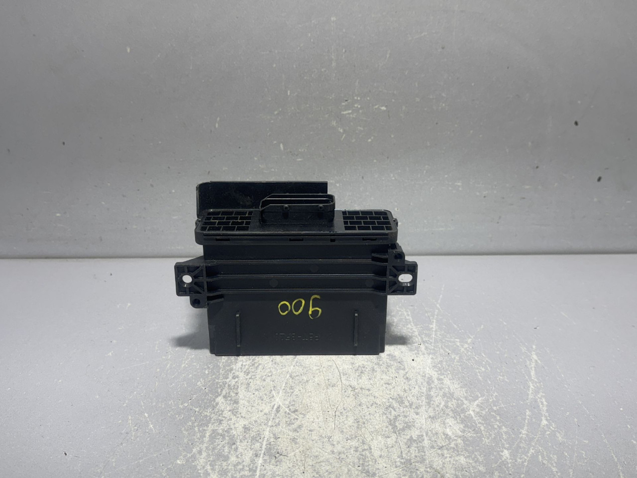 DIJELOVI KOMFORT ELEKTRONIKA AUDI Q7 (4L) > 09-15 3.0 4F0907280E