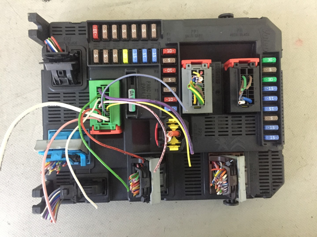 ELEKTRONIKA MODUL PEUGEOT 308 > 07-11 9807054180