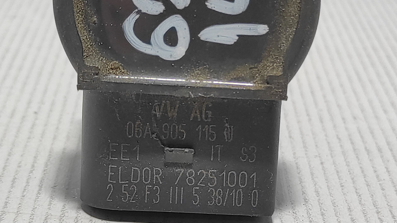 DIJELOVI BOMBINA AUDI A3 > 96-03 06A905115D