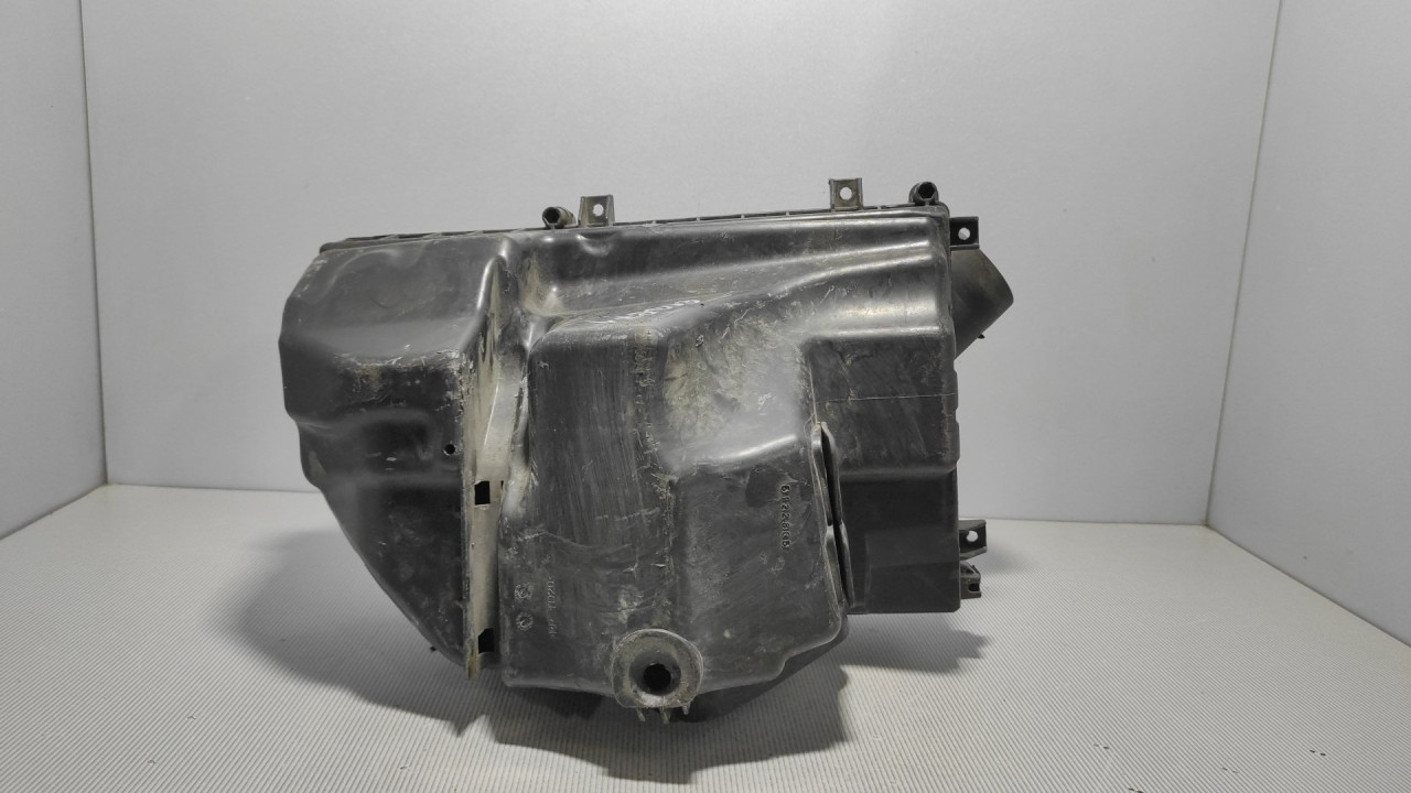 KUCISTE FILTERA ZRAKA VOLVO V70 > 14-16 3139684
