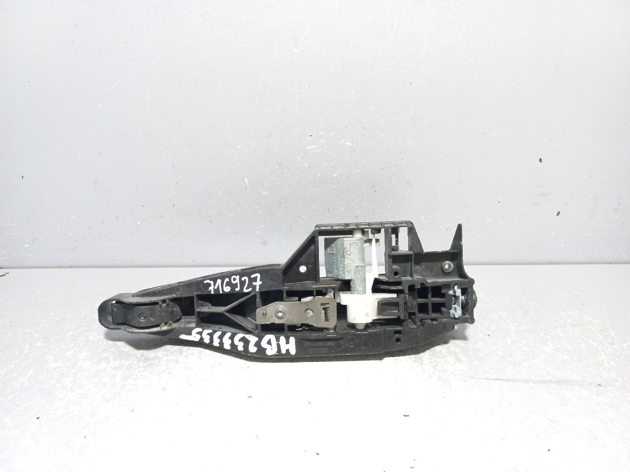 RUCKA VRATA PEUGEOT 2008 > 13-16 9672961080