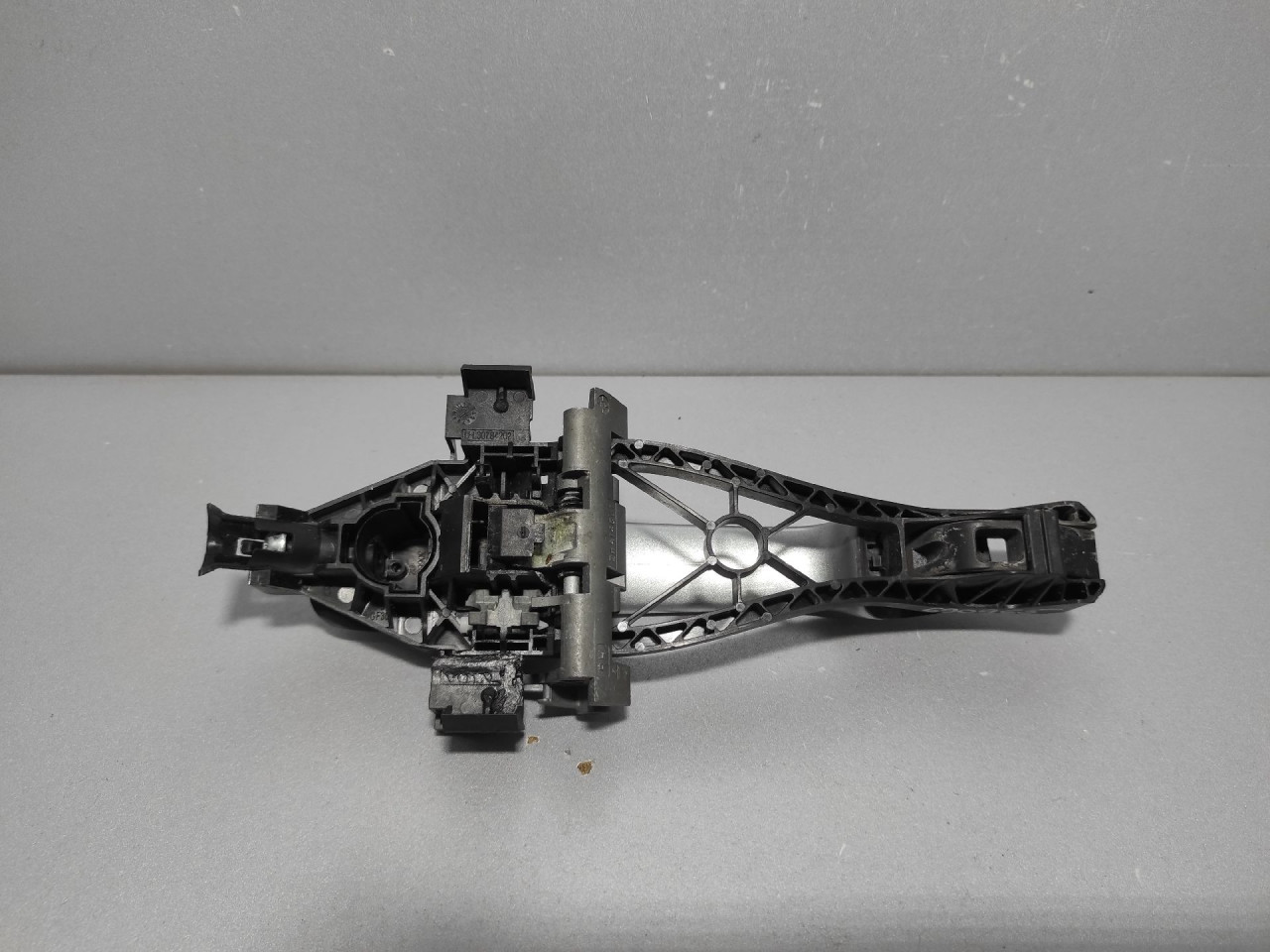DIJELOVI RUCKA VRATA VOLVO XC60 > 13-16 30784203