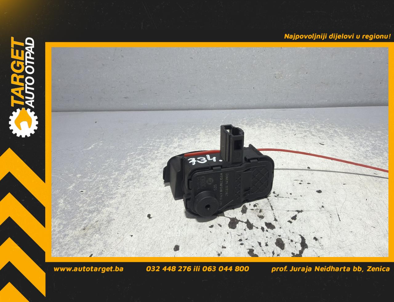 MOTORIC POKLOPCA REZERVOARA AUDI A4 (B8) > 12-15 8K0862153H