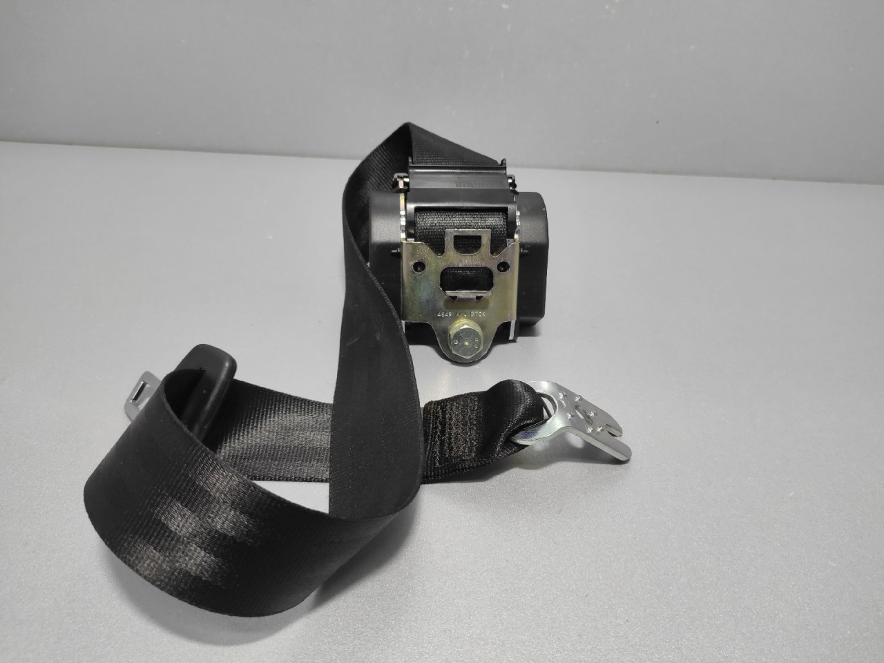 DIJELOVI POJAS AUDI A4 (B8) > 12-15 8K0857805Q