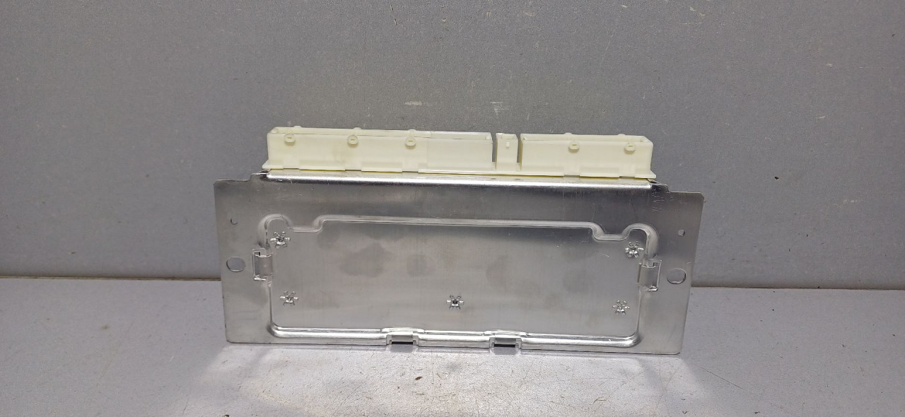 ELEKTRONIKA MODUL MERCEDES E KLASA (W213/S213) > 16- A2