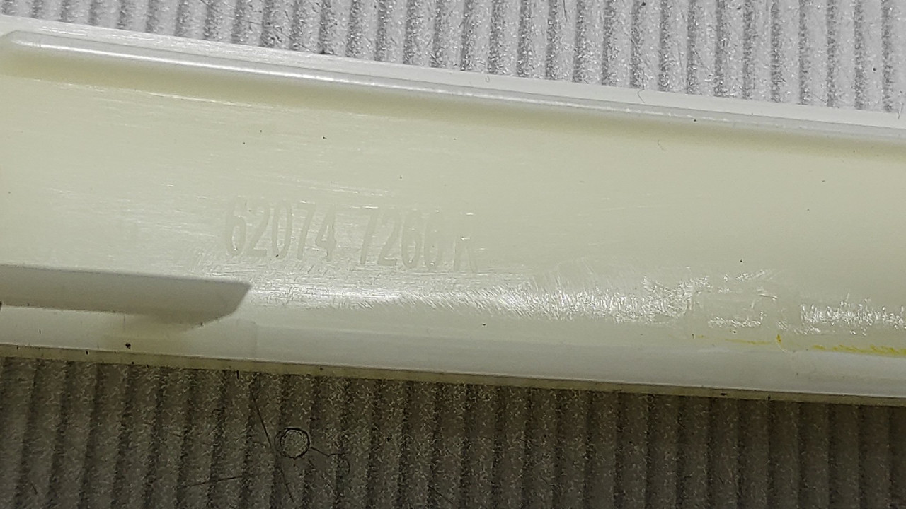 PLASTIKA BRANIKA RENAULT CAPTUR > 13-17 620747266R