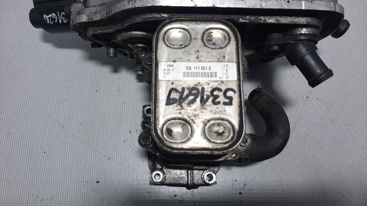 DIJELOVI HLADNJAK ULJA VW T5 > 09-15 03L117021C