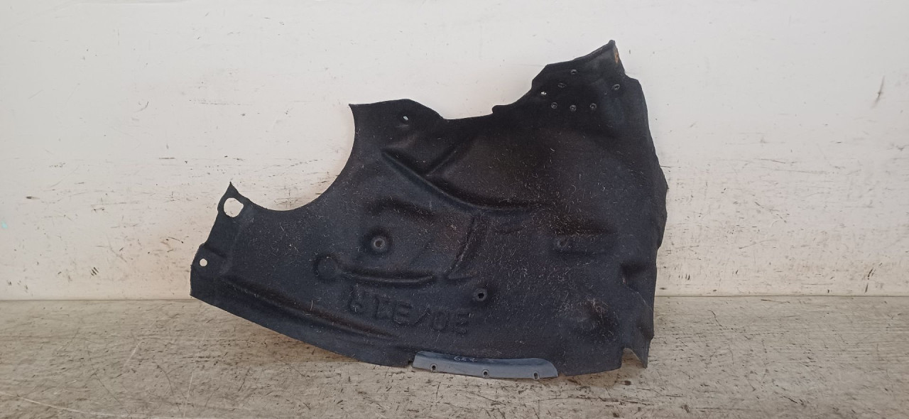 UNUTRASNJI BLATOBRAN BMW SERIJA 3 (F30/F31) > 15-18 726