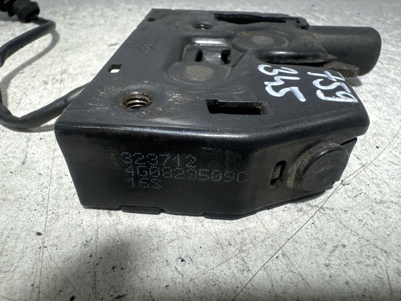 DIJELOVI BRAVA HAUBE AUDI A6 4G > 11-14 4G0823509C