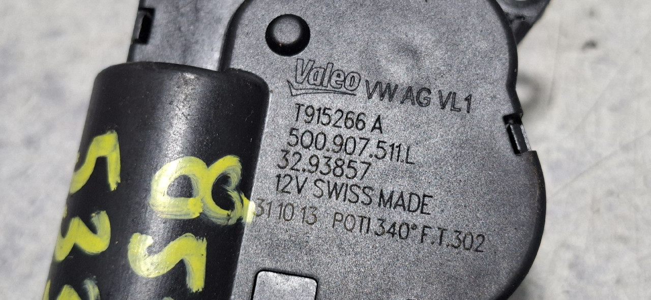 DIJELOVI MOTORIC KLAPNE AUDI Q3 > 11-15 5Q0907511L