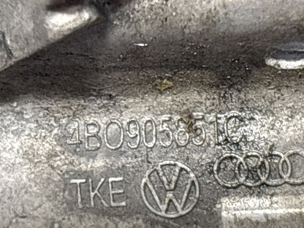 DIJELOVI BRAVA PALJENJA SKODA FABIA > 07-10 4B0905851C