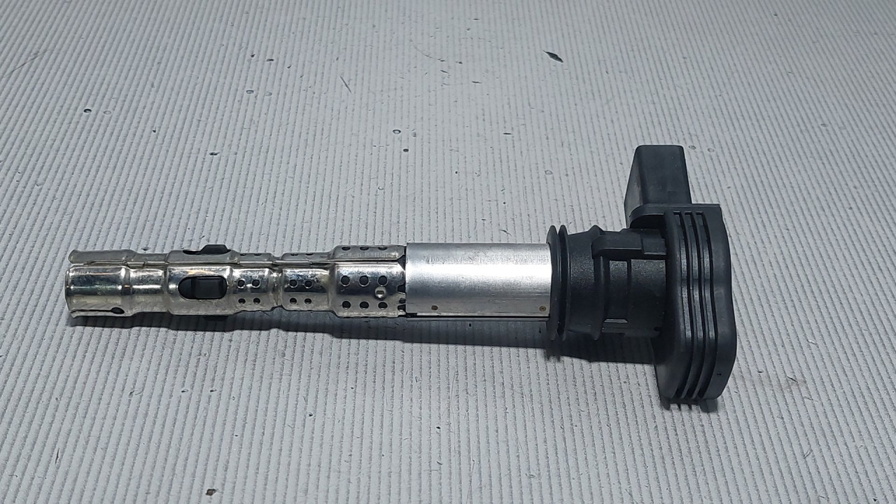 DIJELOVI BOMBINA AUDI A3 > 03-08 06F905115F