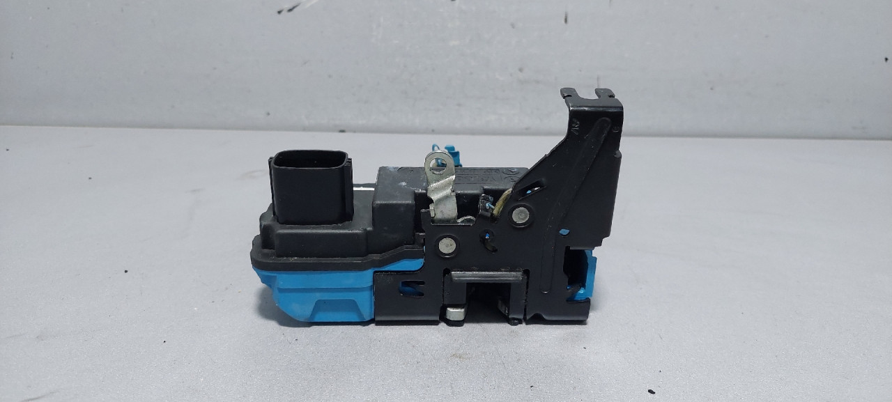 DIJELOVI BRAVA VRATA VOLVO S60 > 05-10 30663040