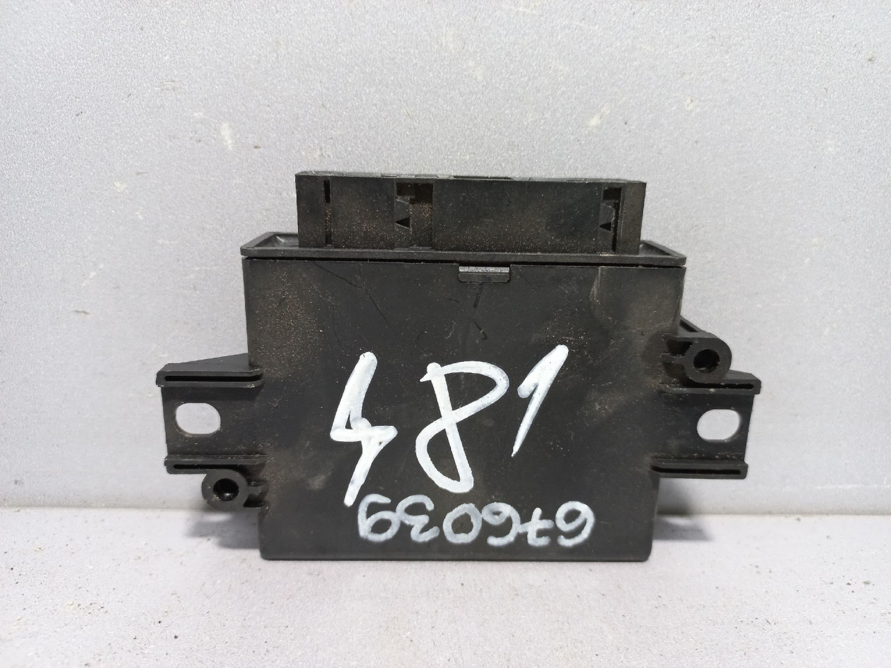 DIJELOVI ELEKTRONIKA MODUL CITROEN C5 > 08-10 2.0 9664427680
