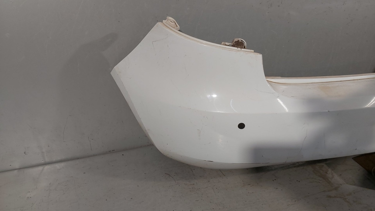 DIJELOVI BRANIK SKODA FABIA > 14- 5J6807421H