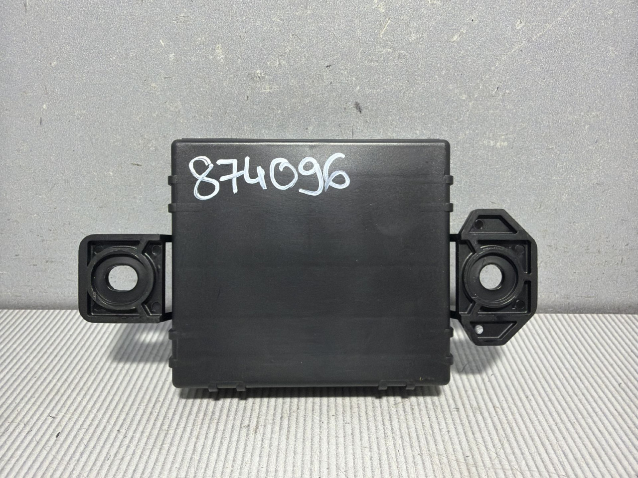 ELEKTRONIKA MODUL LAND ROVER EVOQUE > 15-18 HK7214F681AA