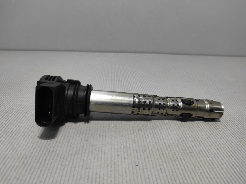 DIJELOVI BOMBINA VW PASSAT B6 > 05-10 06F905115F