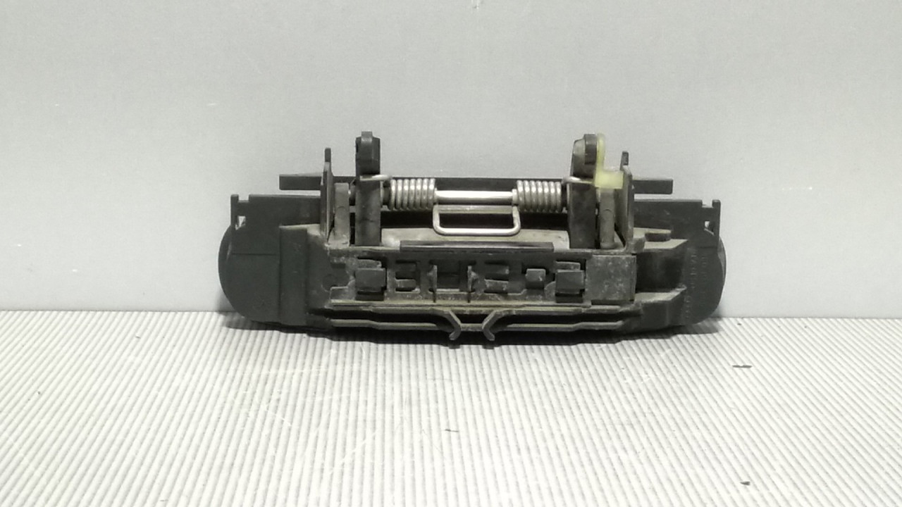 RUCKA VRATA AUDI A4 (B6) > 00-04 4B0839885