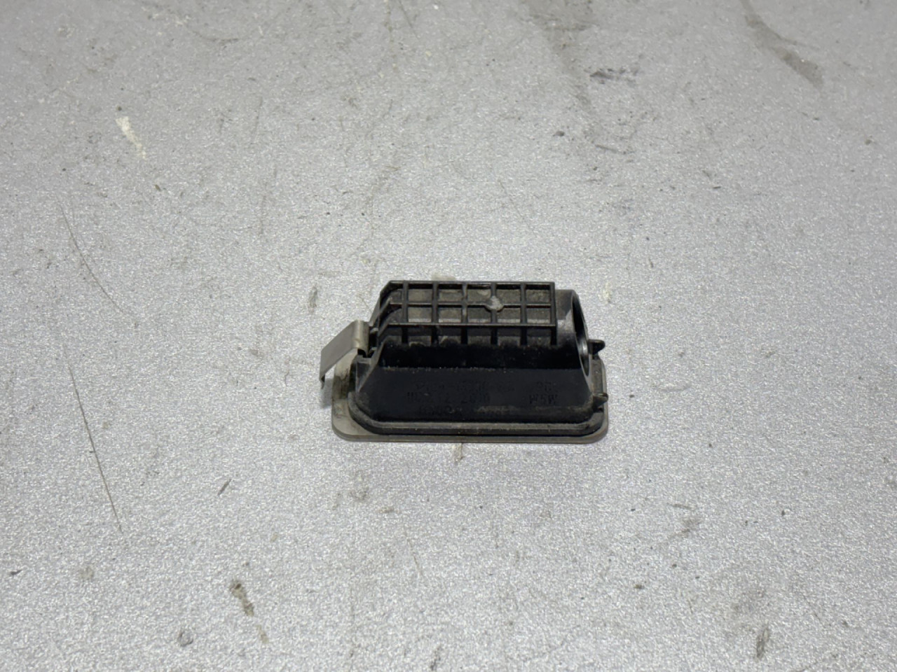 RASVJETA TABLICA FORD KUGA > 08-12 6M2A13550