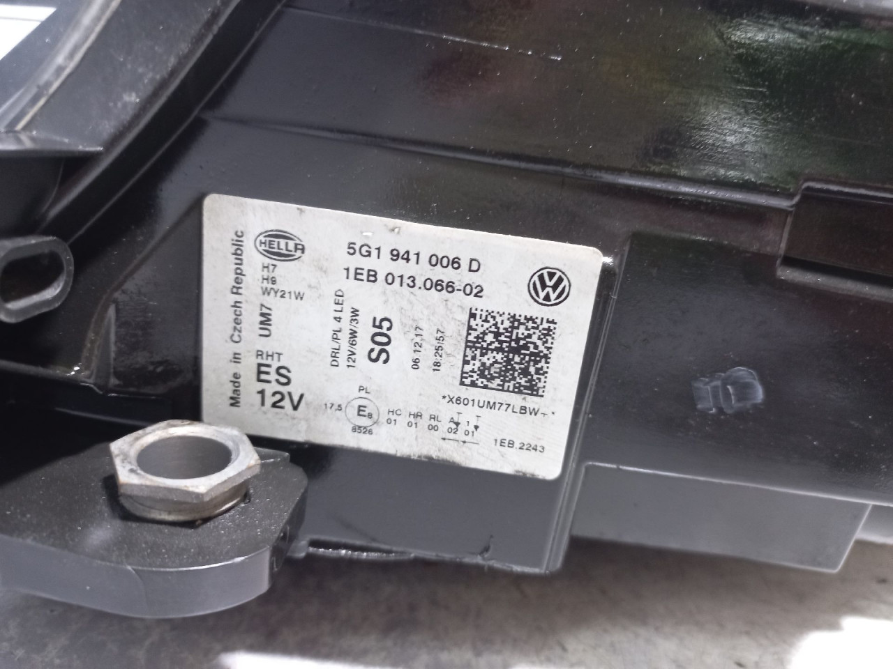 DIJELOVI FAR VW GOLF 7 FACELIFT > 16- 5G1941006D