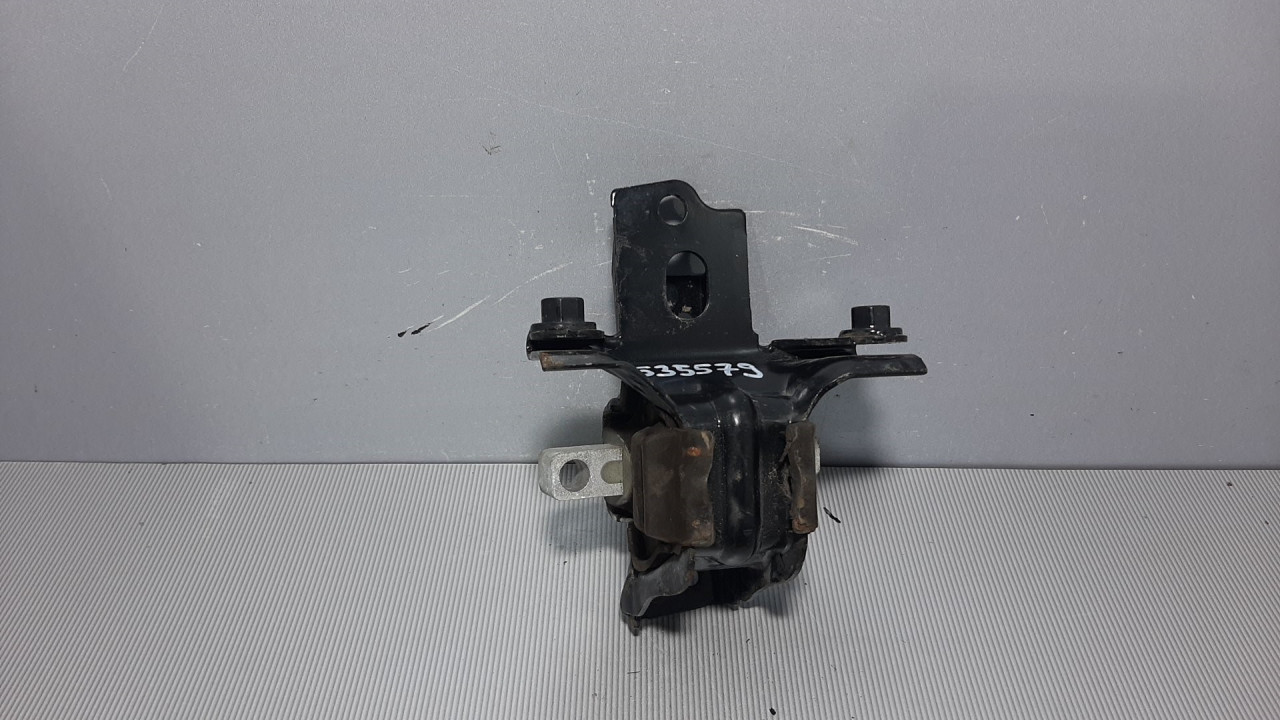 DIJELOVI NOSAC MOTORA VW POLO > 09-14 6Q0199555AR
